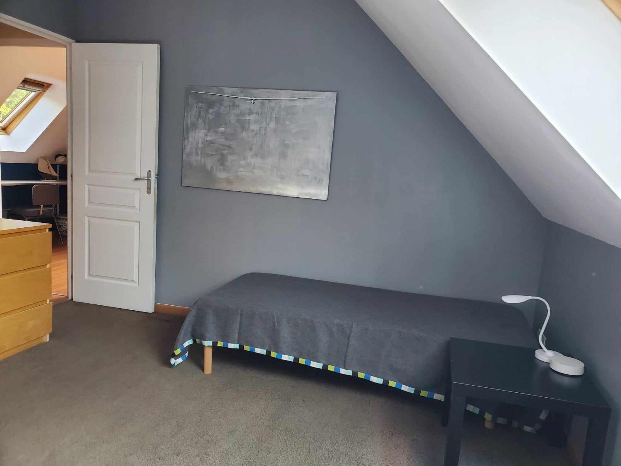 L Etablissement Gold Beach Propose 1 Hebergement , Maison 80M2 Avec Terrain 500M2, Parking Prive A 4 Min Du Port Artificiel D Arromanches, Services Accueil Personnalise, Lits Faits, Serviettes, Menage, Netflix, Wifi Ryes Eksteriør billede